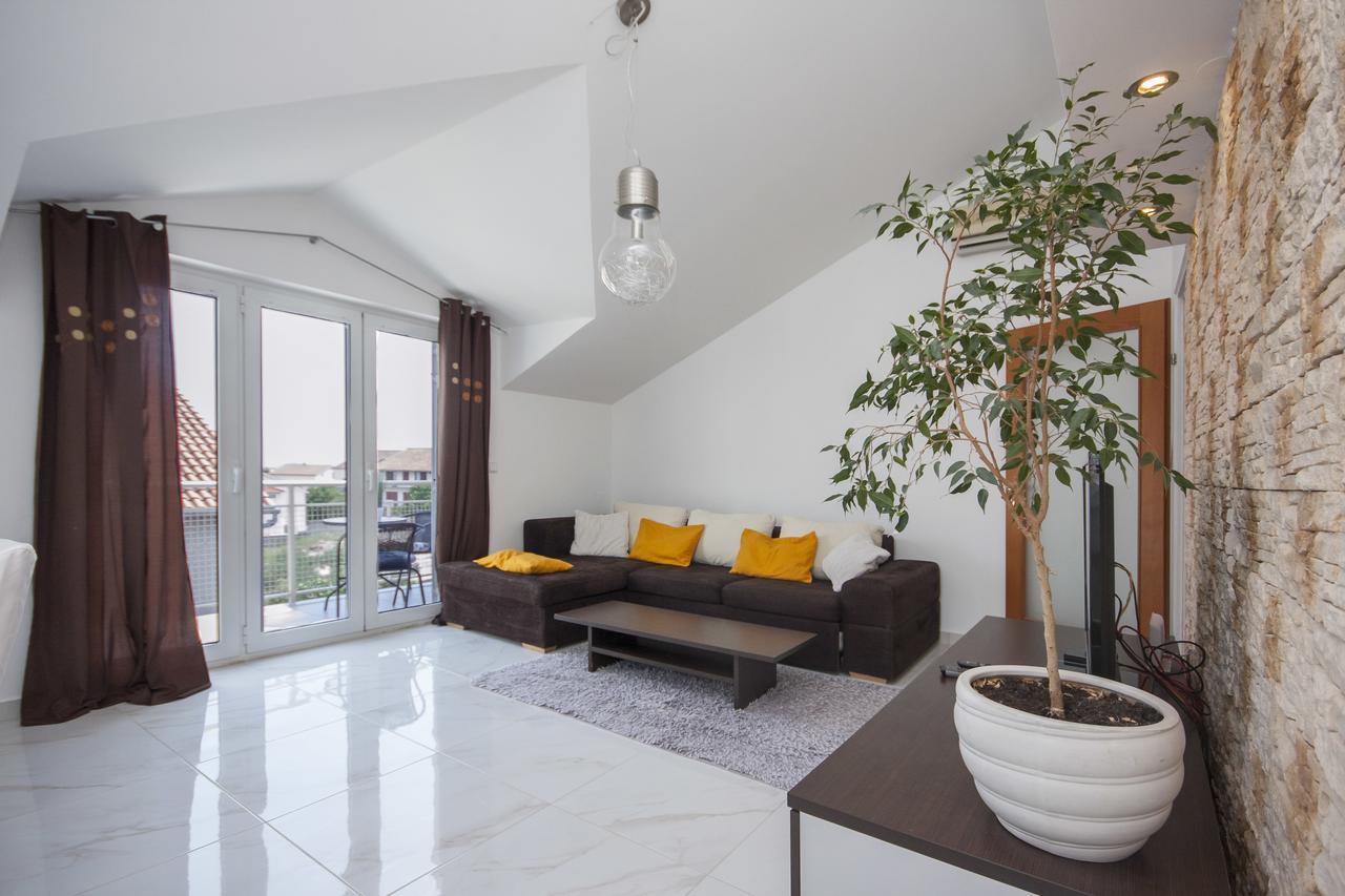 וודיצה Deluxe Apartment Toni מראה חיצוני תמונה